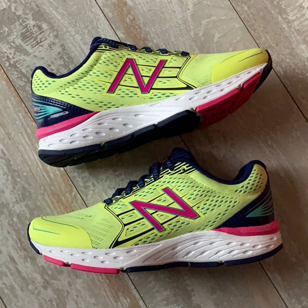 NWT new balance 680 sport sneakers - Picture 3 of 11